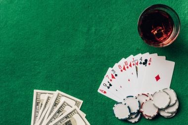 supermpo live dealer blackjack table with dealer and player cards visible